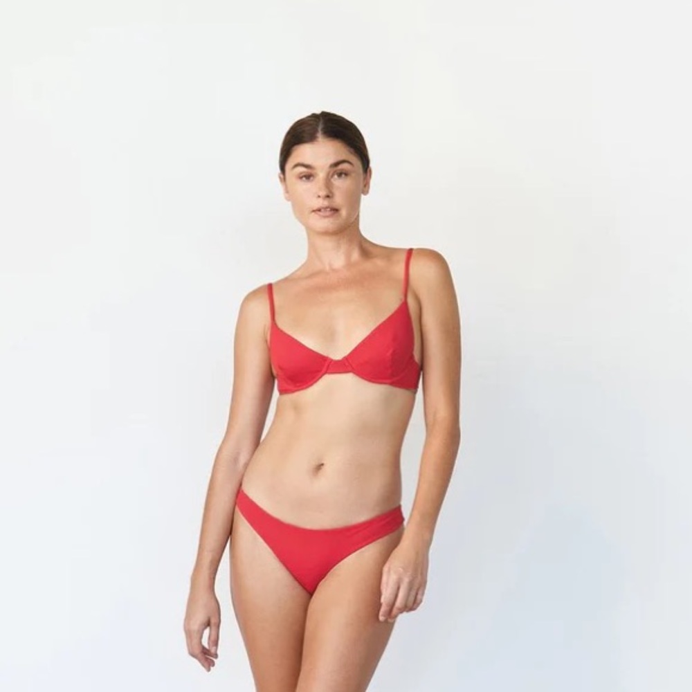 Acacia Manhattan top